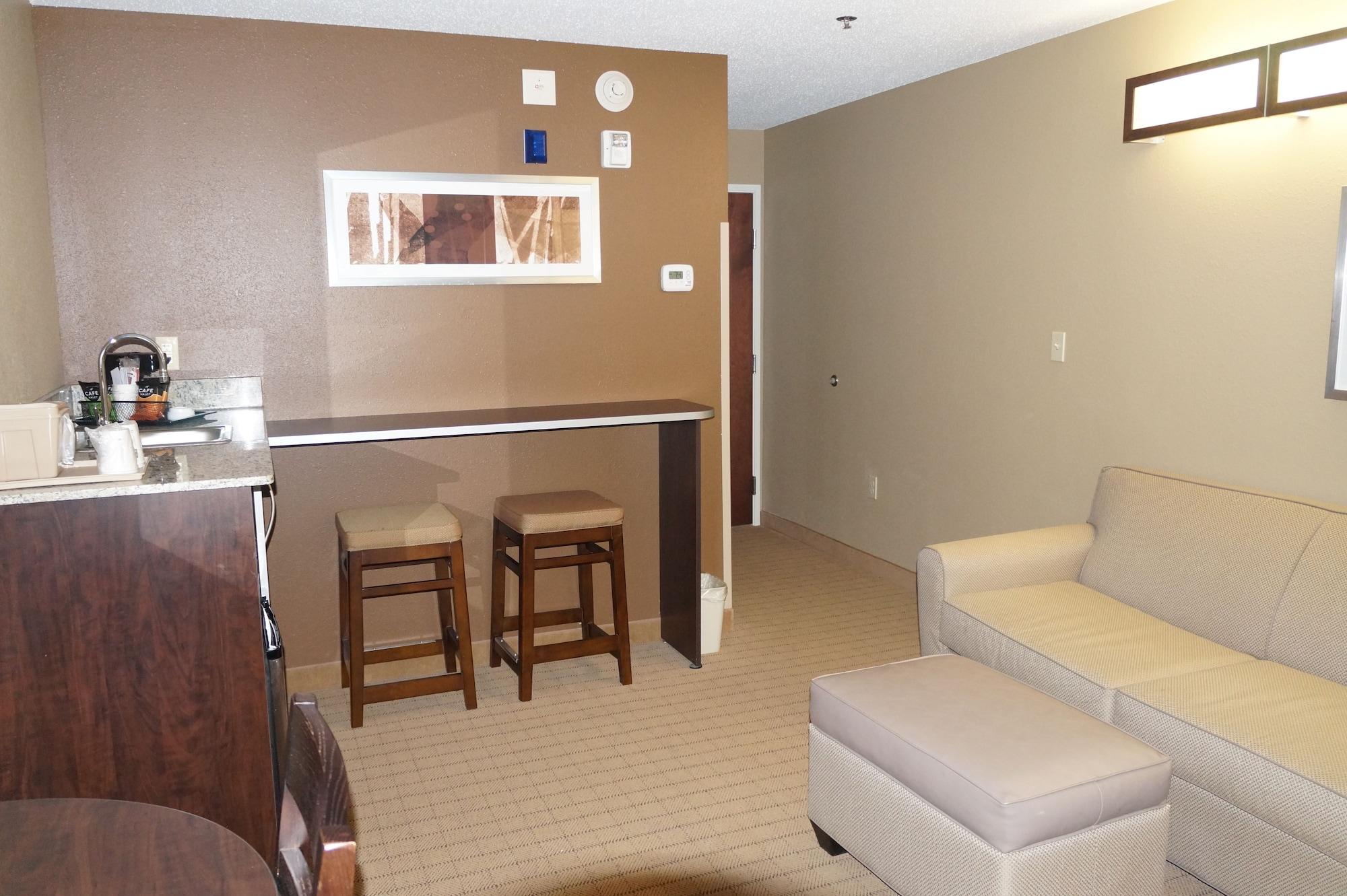 Microtel Inn & Suites By Wyndham Cambridge Extérieur photo