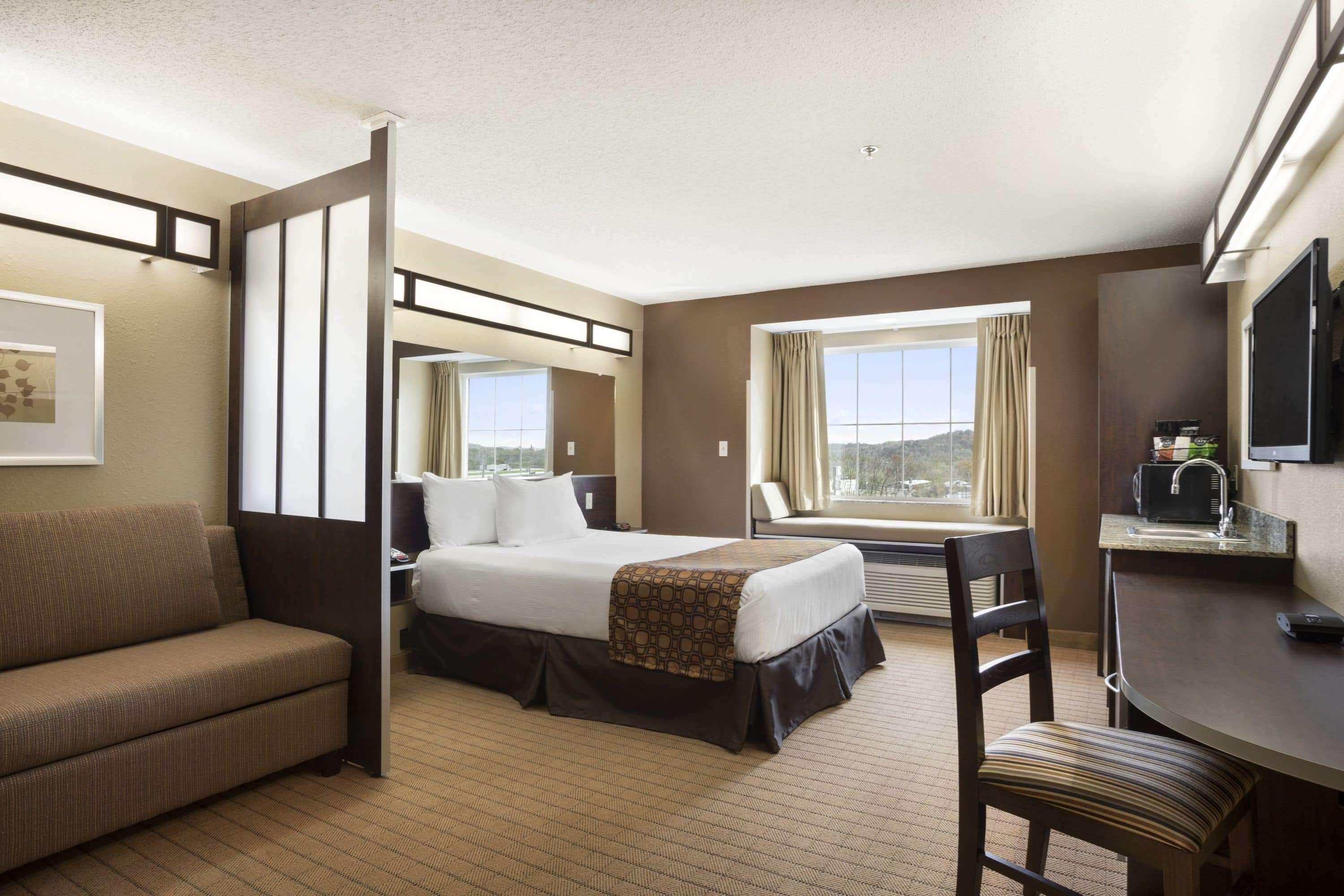Microtel Inn & Suites By Wyndham Cambridge Extérieur photo